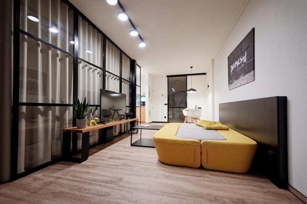 Apartman Aper Leilighet Znojmo Eksteriør bilde